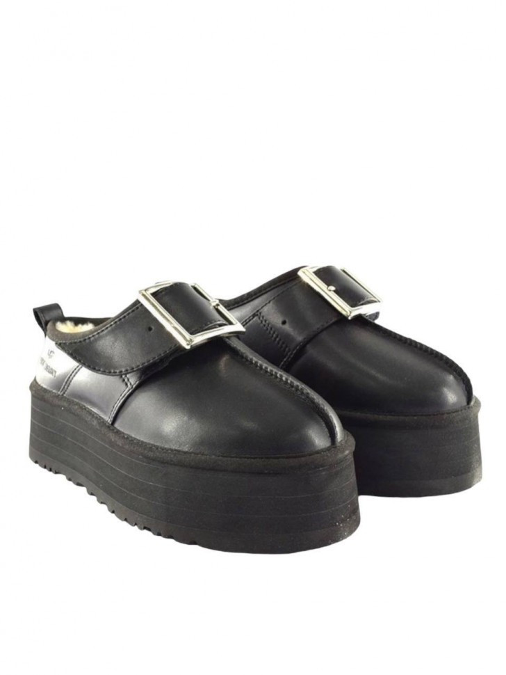 Ugg X Oc Tasman Black