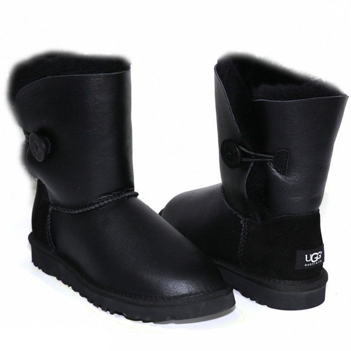 Ugg Bailey Button Metallic Black
