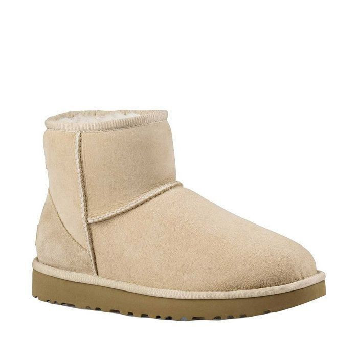 Ugg classic boot. Ugg classic boot